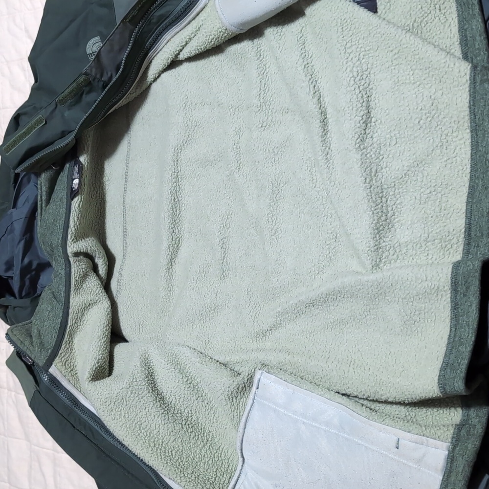 North Face Mens Winter Coat - Picture 4 of 5